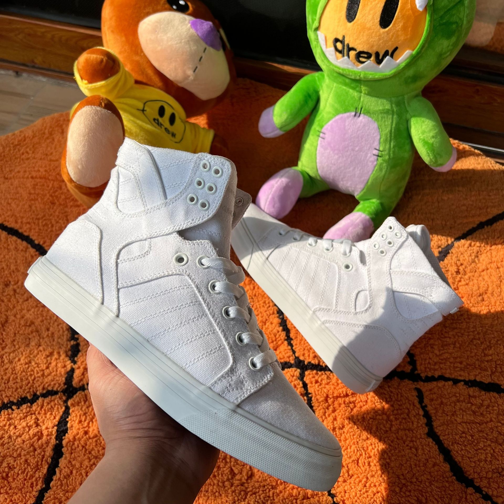 靴 SUPRA ARCHIVE WHITE HIGHCUT SNEAKERS Y2K SUPRA FOOTWEAR supra スニーカー SUPRA スカイトップ2 スープラ
